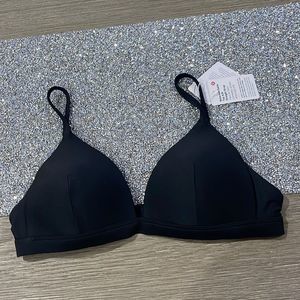 Lululemon Waterside Swim Top 
A/B Cup in black NWT size 6